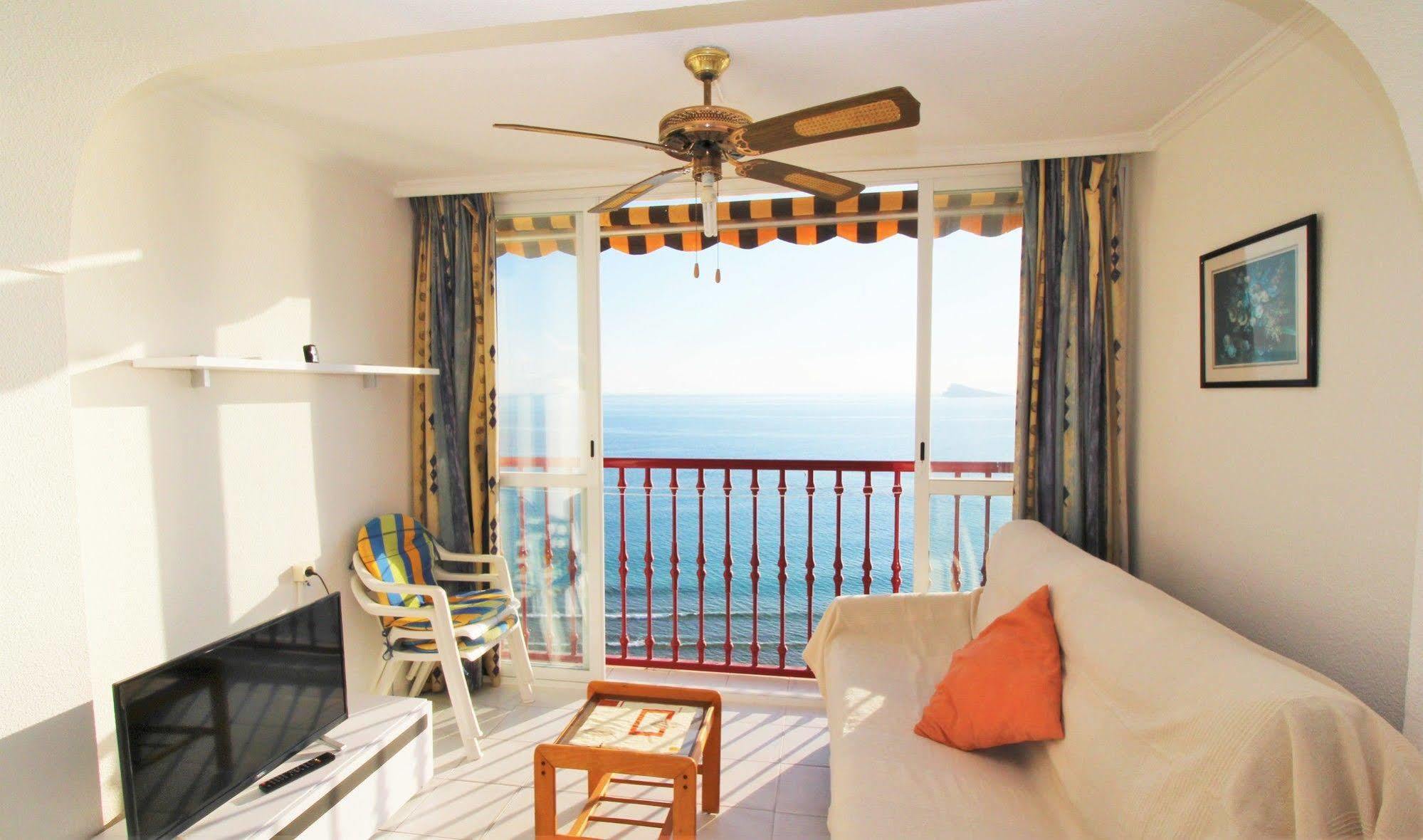Las Damas - Aloturin Benidorm Luaran gambar