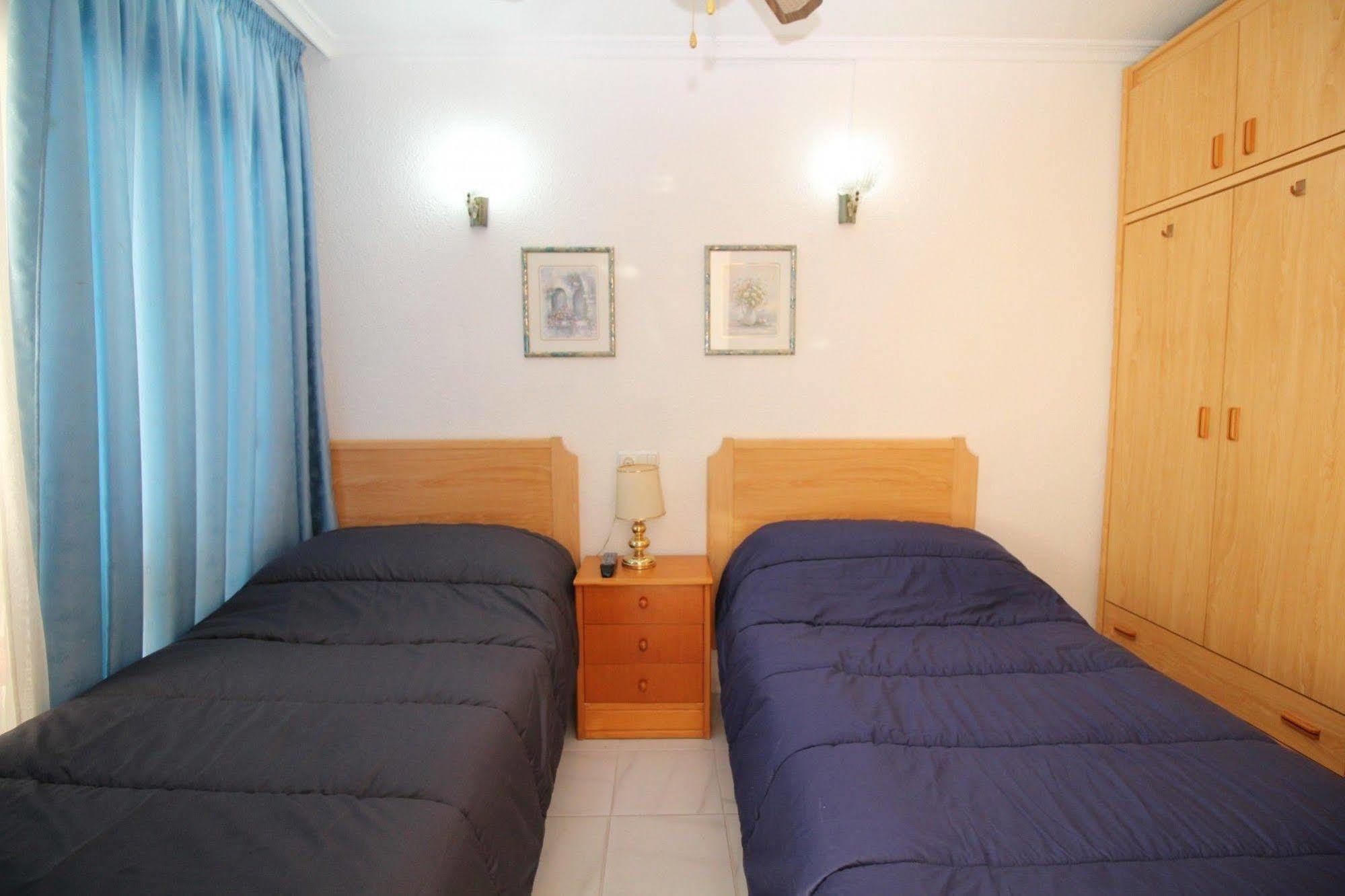 Las Damas - Aloturin Benidorm Luaran gambar